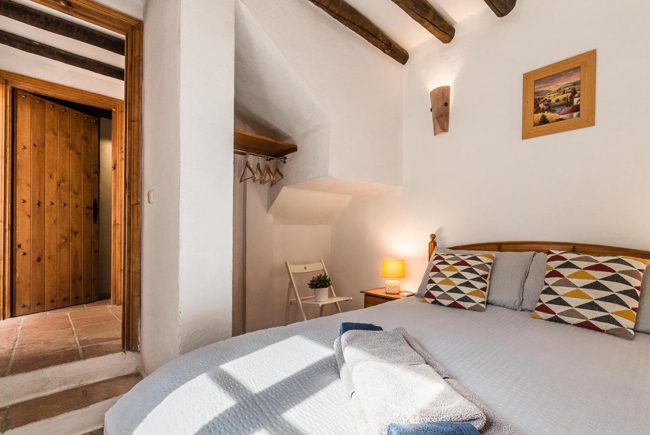 Casa Luna - 16Th Century Traditional Spanish Village House Pinos del Valle المظهر الخارجي الصورة
