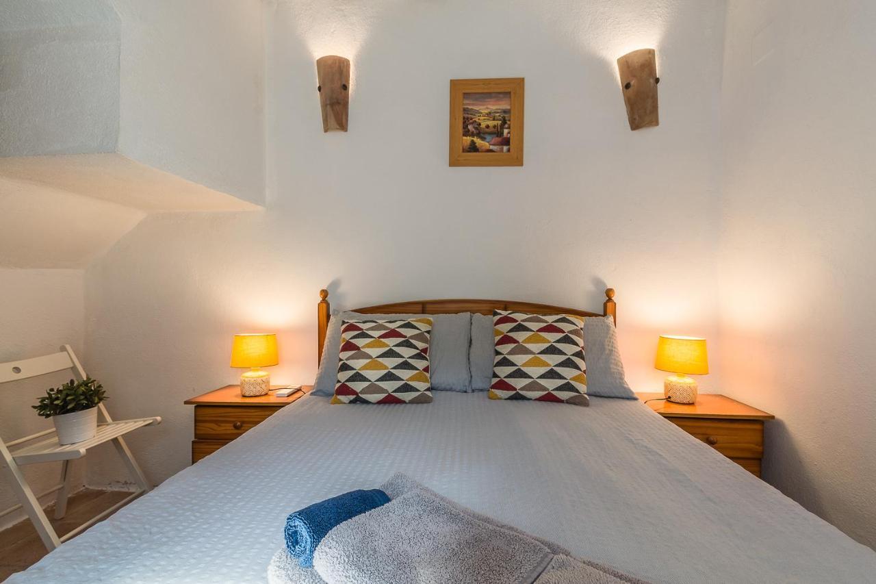 Casa Luna - 16Th Century Traditional Spanish Village House Pinos del Valle المظهر الخارجي الصورة